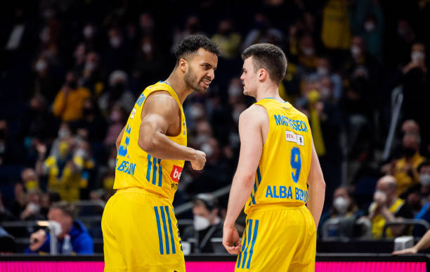 首粒进球发 首粒进球发