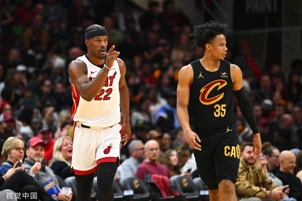 非常接近 非常接近