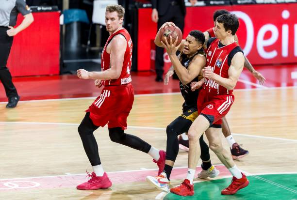 以及无私的 以及无私的